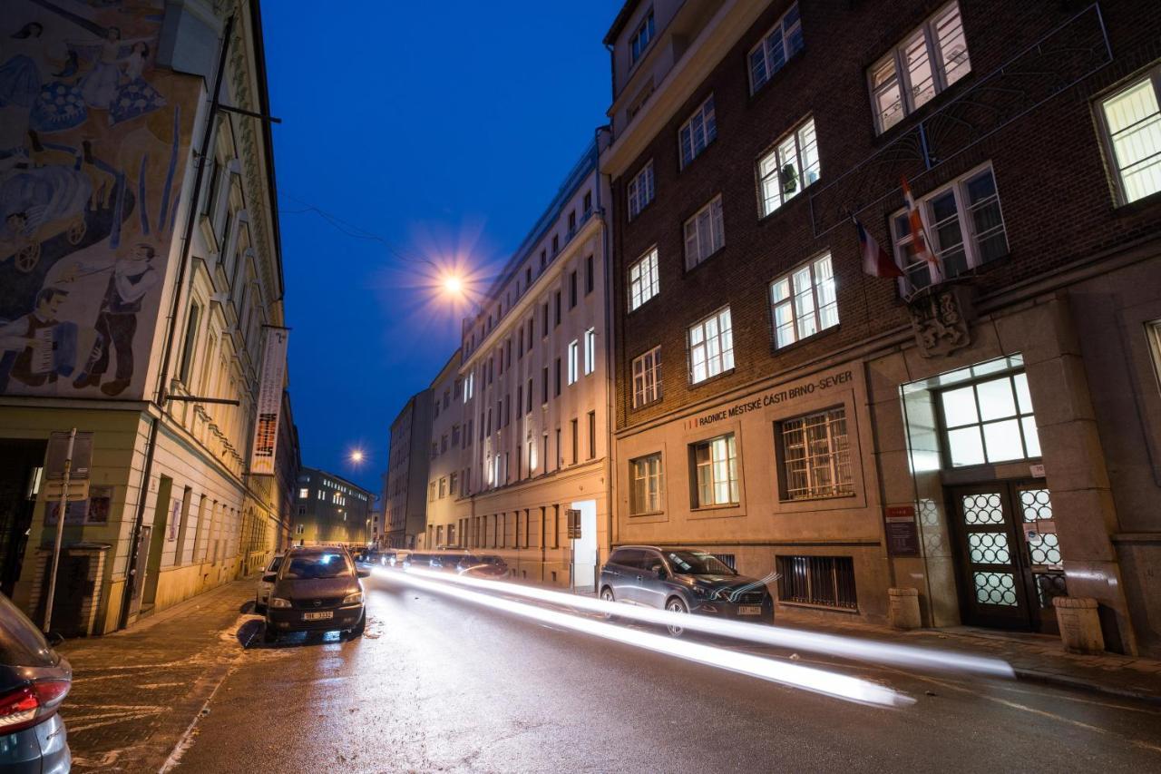 Haas Apartments Downtown With Parking Брно Екстер'єр фото