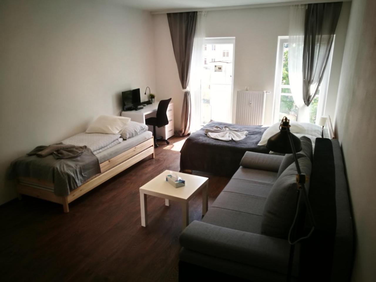 Haas Apartments Downtown With Parking Брно Екстер'єр фото