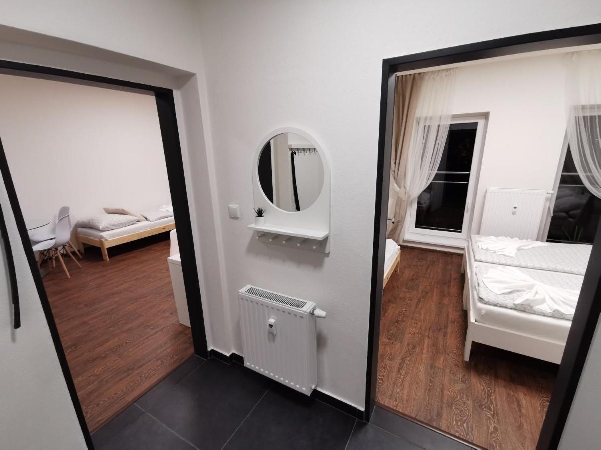 Haas Apartments Downtown With Parking Брно Екстер'єр фото