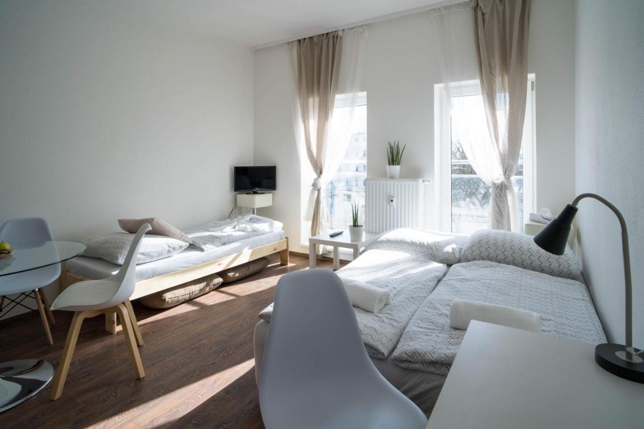 Haas Apartments Downtown With Parking Брно Екстер'єр фото